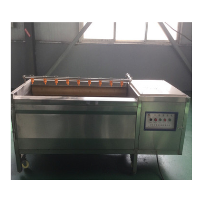 荔浦芋頭清洗機(jī) 根莖類果蔬清洗流水線 毛輥清洗機(jī)生產(chǎn)廠家